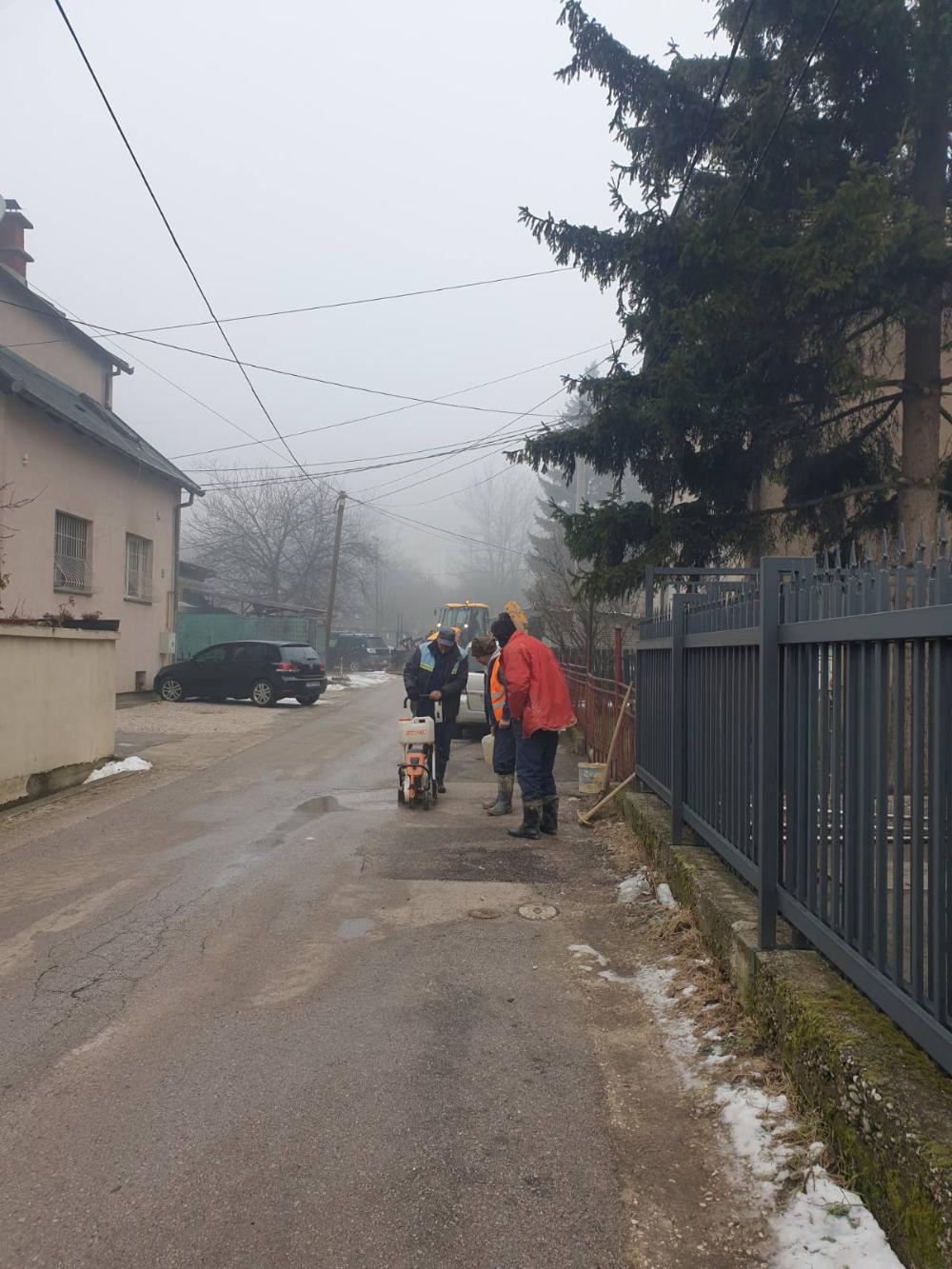 Služba za održavanje vodovodne mreže i objekata:  POPRAVKE KVAROVA NA VODOVODNOJ MREŽI