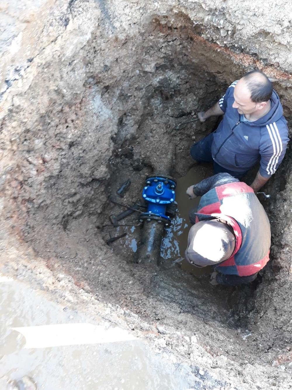 Služba za održavanje vodovodne mreže i objekata:  RADOVI NA VODOVODNOJ MREŽI