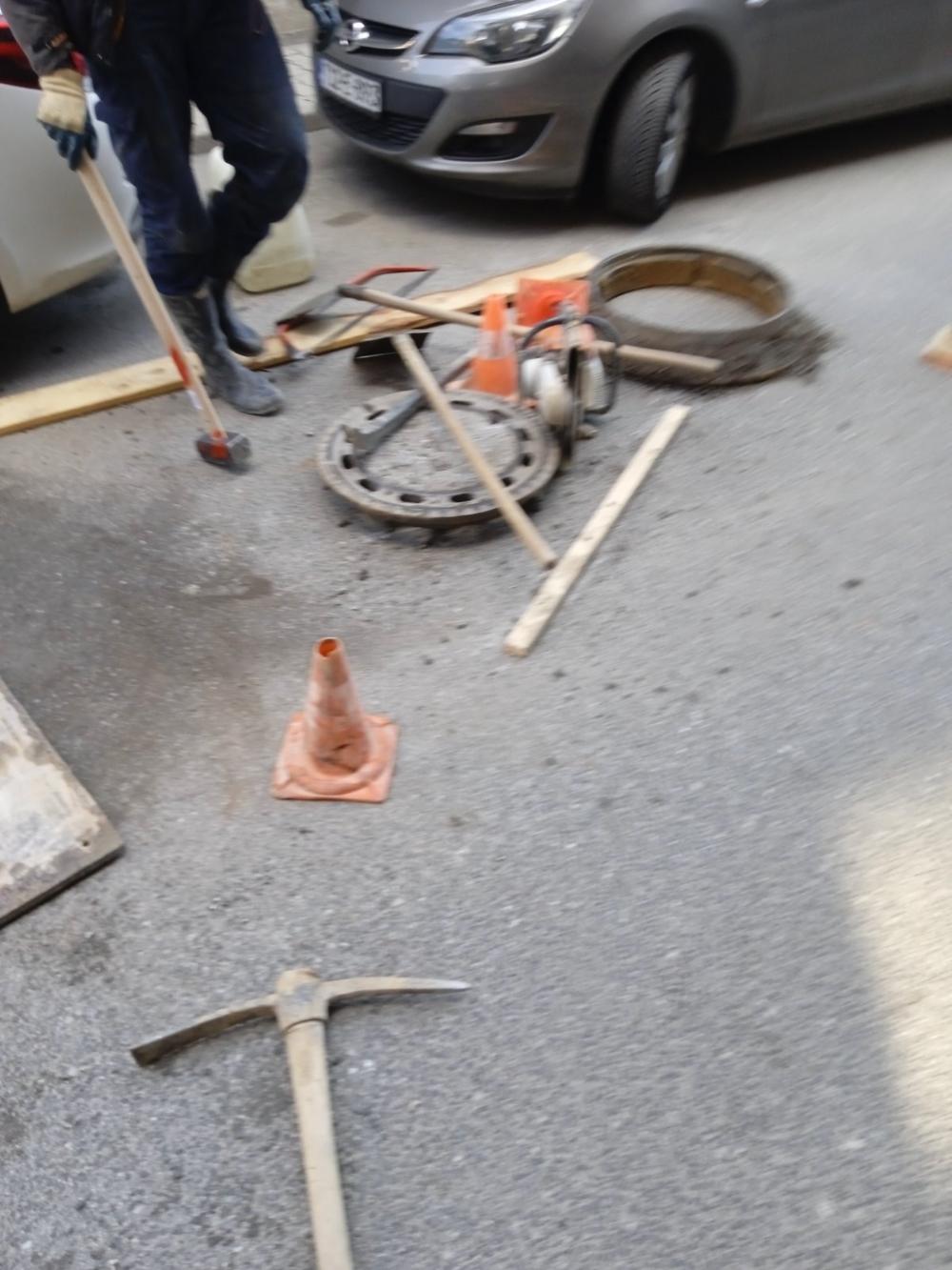 Služba održavanja kanalizacione mreže i objekata: RADOVI NA KANALIZACIONOJ MREŽI