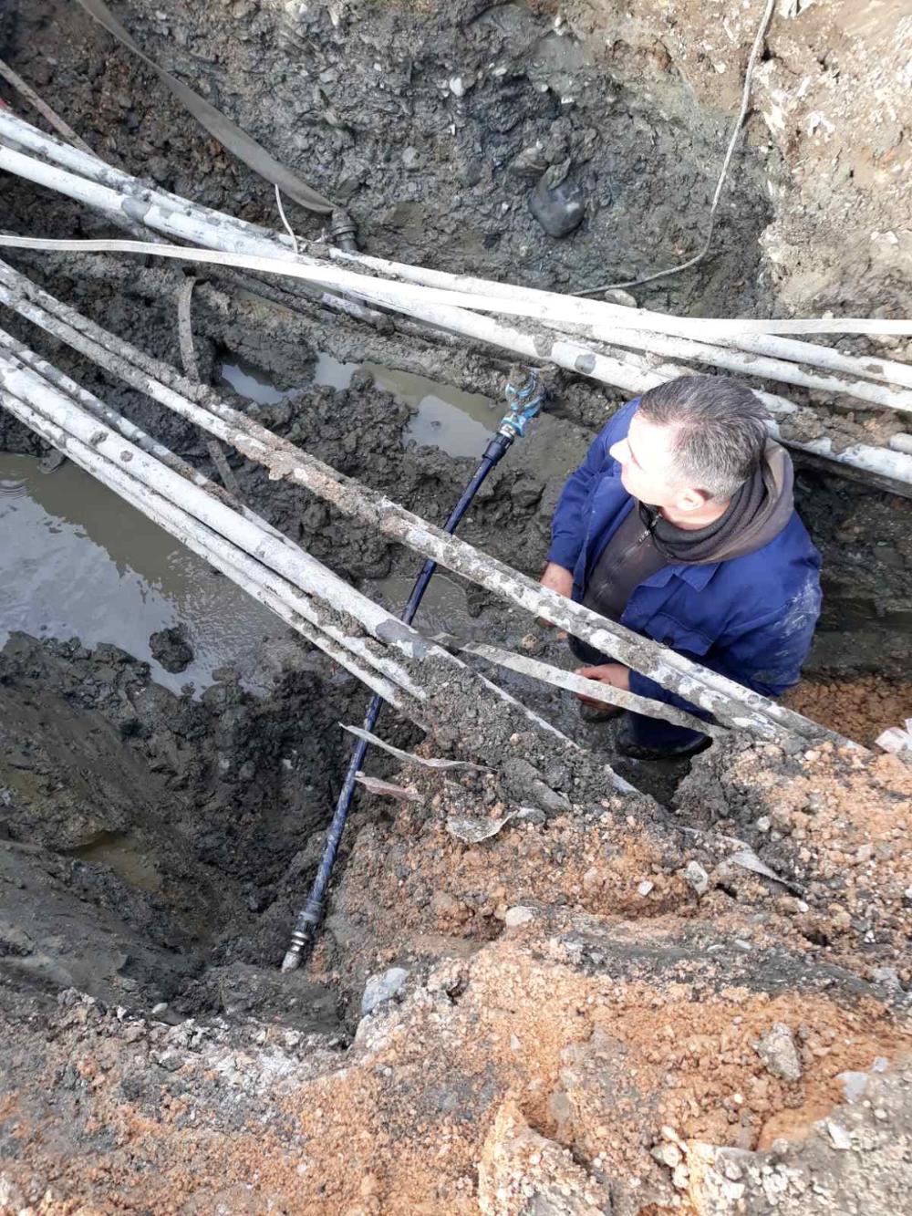 Služba za održavanje vodovodne mreže i objekata:  RADOVI NA VODOVODNOJ MREŽI