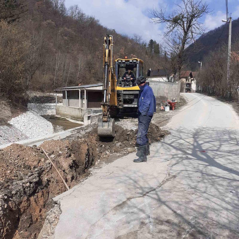 Služba održavanja kanalizacione mreže i objekata: RADOVI NA KANALIZACIONOJ MREŽI