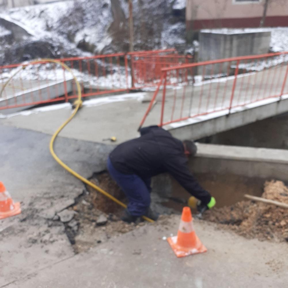 Služba održavanja kanalizacione mreže i objekata: RADOVI NA KANALIZACIONOJ MREŽI