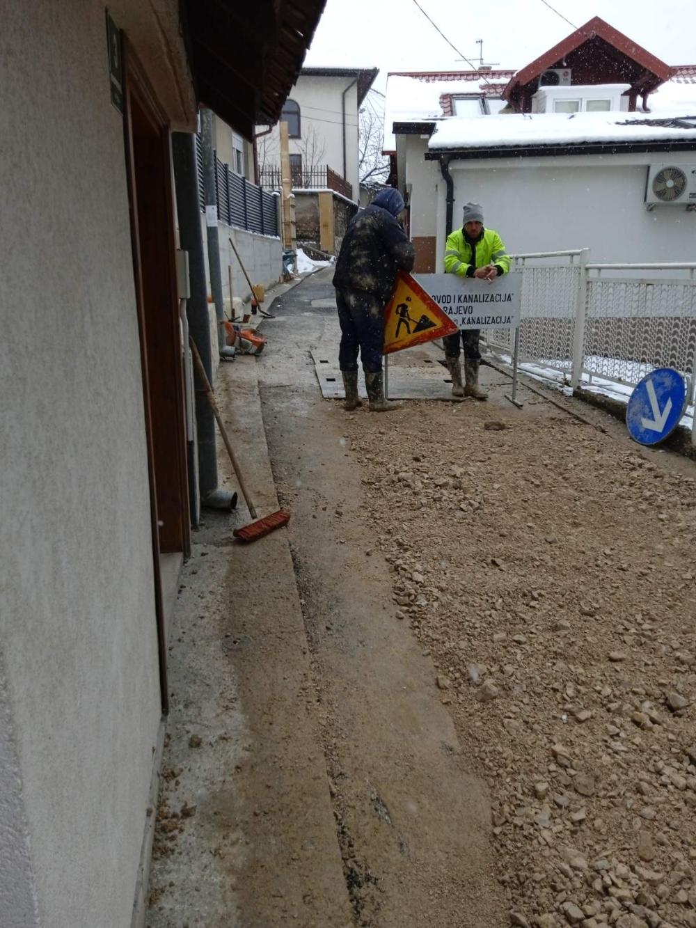Služba održavanja kanalizacione mreže i objekata: RADOVI NA KANALIZACIONOJ MREŽI