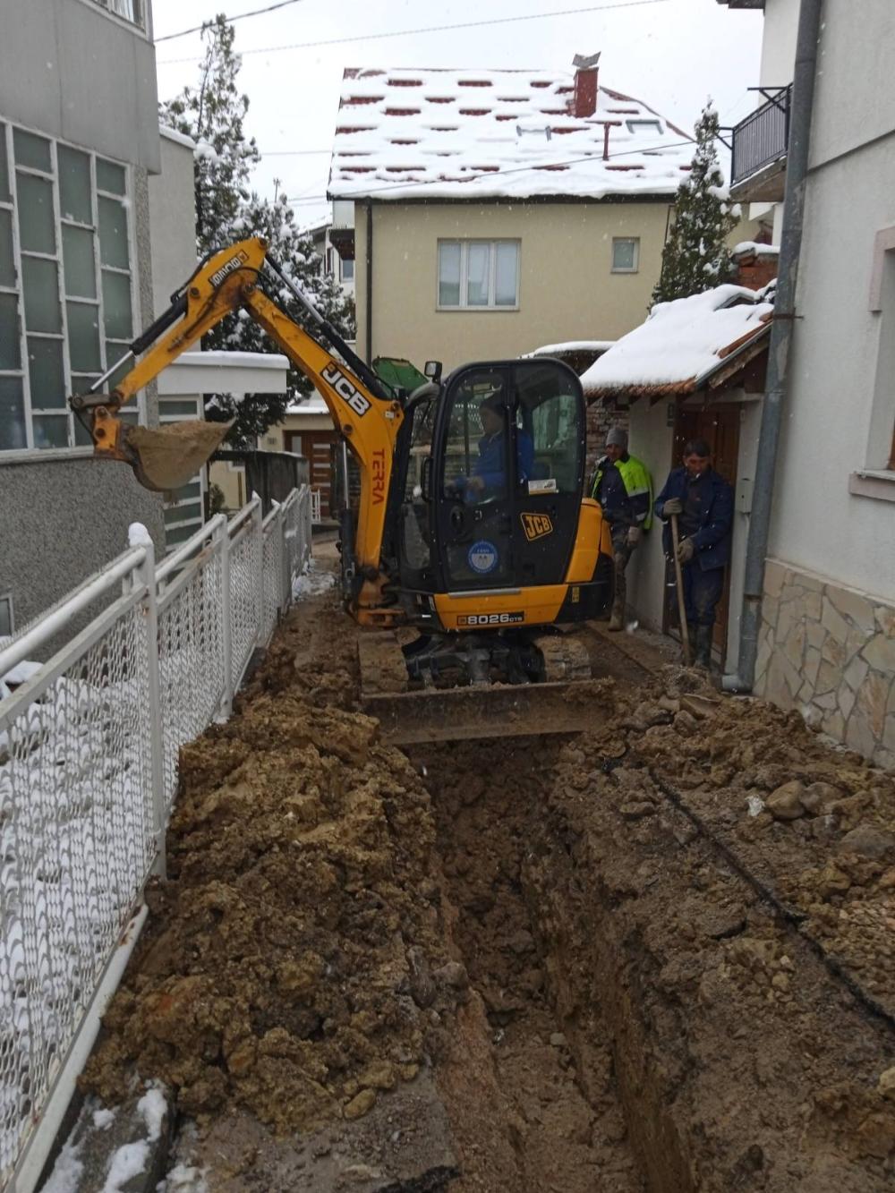 Služba održavanja kanalizacione mreže i objekata: RADOVI NA KANALIZACIONOJ MREŽI
