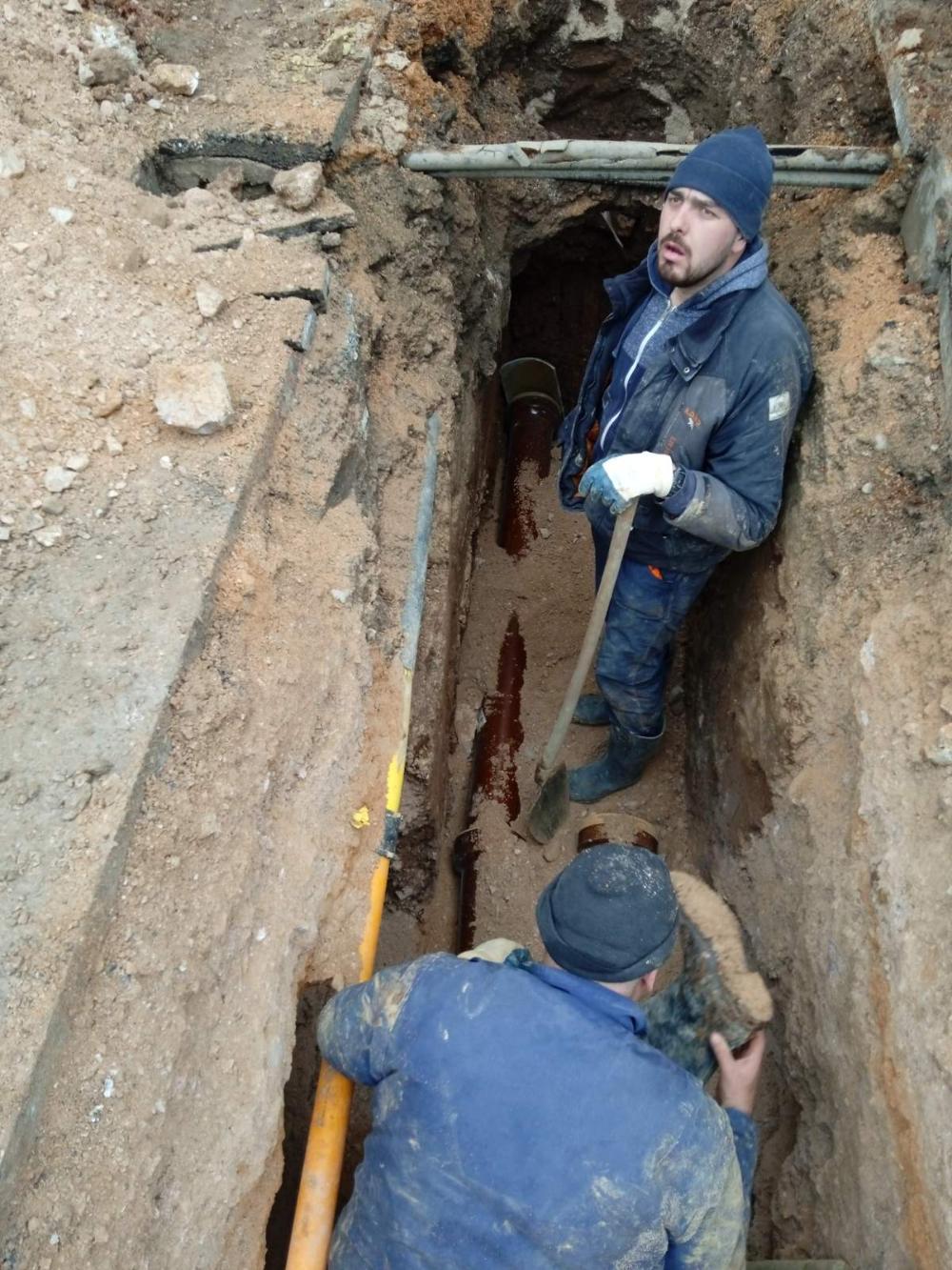 Služba održavanja kanalizacione mreže i objekata: RADOVI NA KANALIZACIONOJ MREŽI