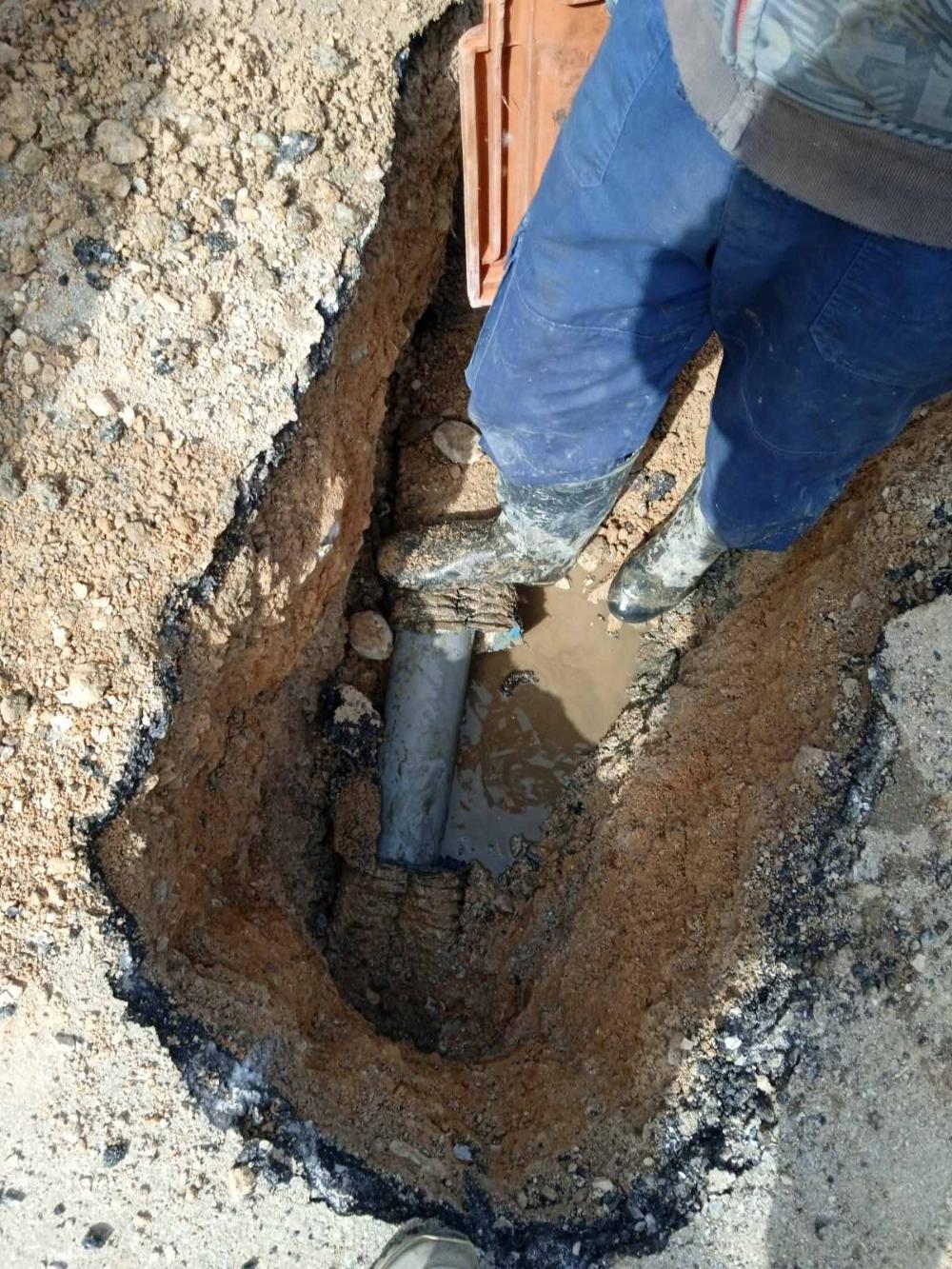 Služba održavanja kanalizacione mreže i objekata: RADOVI NA KANALIZACIONOJ MREŽI