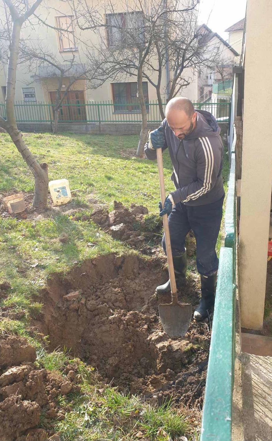 Služba za održavanje vodovodne mreže i objekata:  RADOVI NA VODOVODNOJ MREŽI