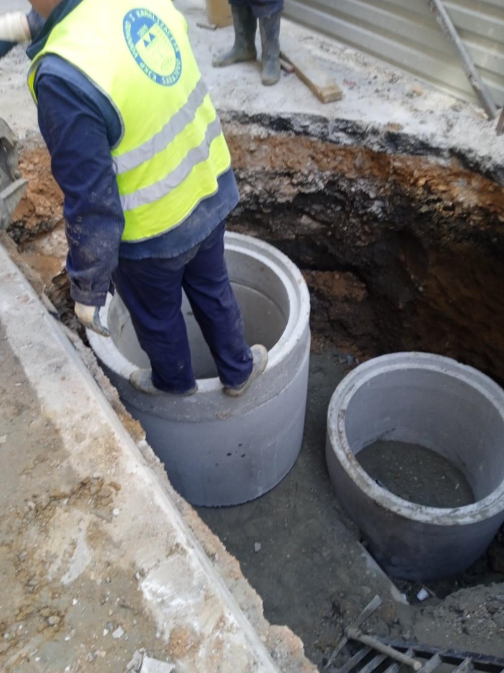 Služba održavanja kanalizacione mreže i objekata: RADOVI NA KANALIZACIONOJ MREŽI