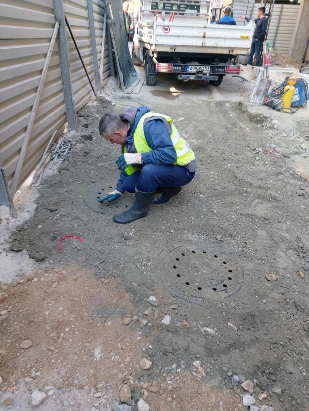 Služba održavanja kanalizacione mreže i objekata: RADOVI NA KANALIZACIONOJ MREŽI