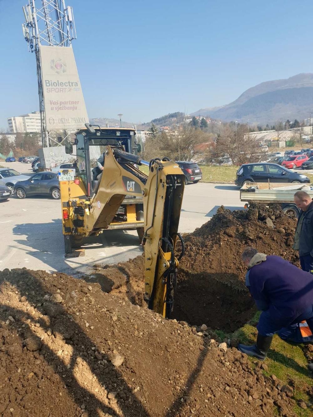 Služba za održavanje vodovodne mreže i objekata:  RADOVI NA VODOVODNOJ MREŽI