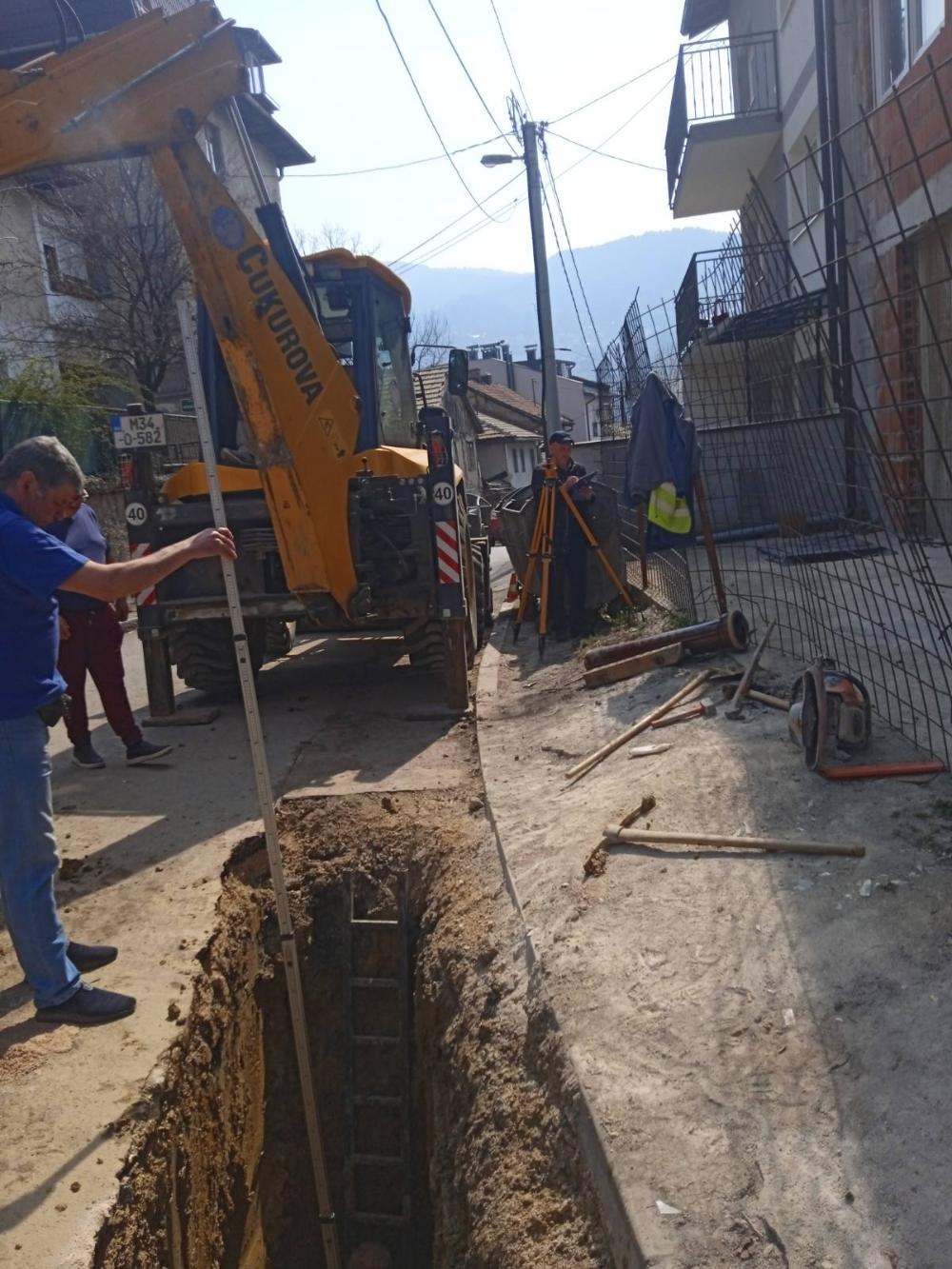 Služba održavanja kanalizacione mreže i objekata: RADOVI NA KANALIZACIONOJ MREŽI