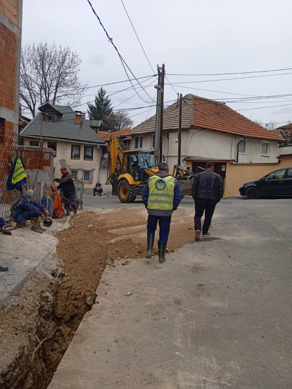 Služba održavanja kanalizacione mreže i objekata: RADOVI NA KANALIZACIONOJ MREŽI