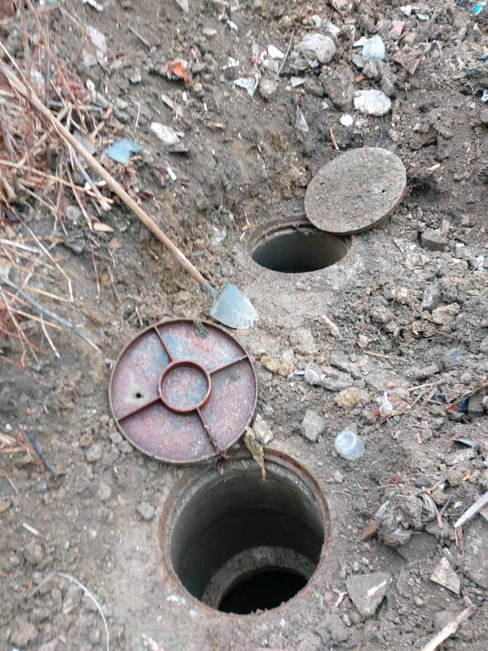 Služba održavanja kanalizacione mreže i objekata: RADOVI NA KANALIZACIONOJ MREŽI