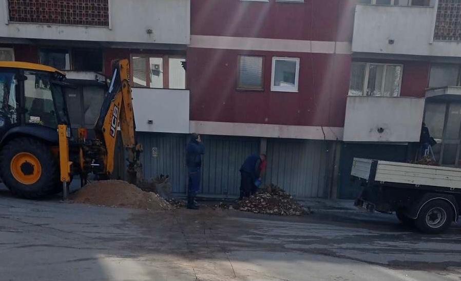 Služba za održavanje vodovodne mreže i objekata:  RADOVI NA VODOVODNOJ MREŽI