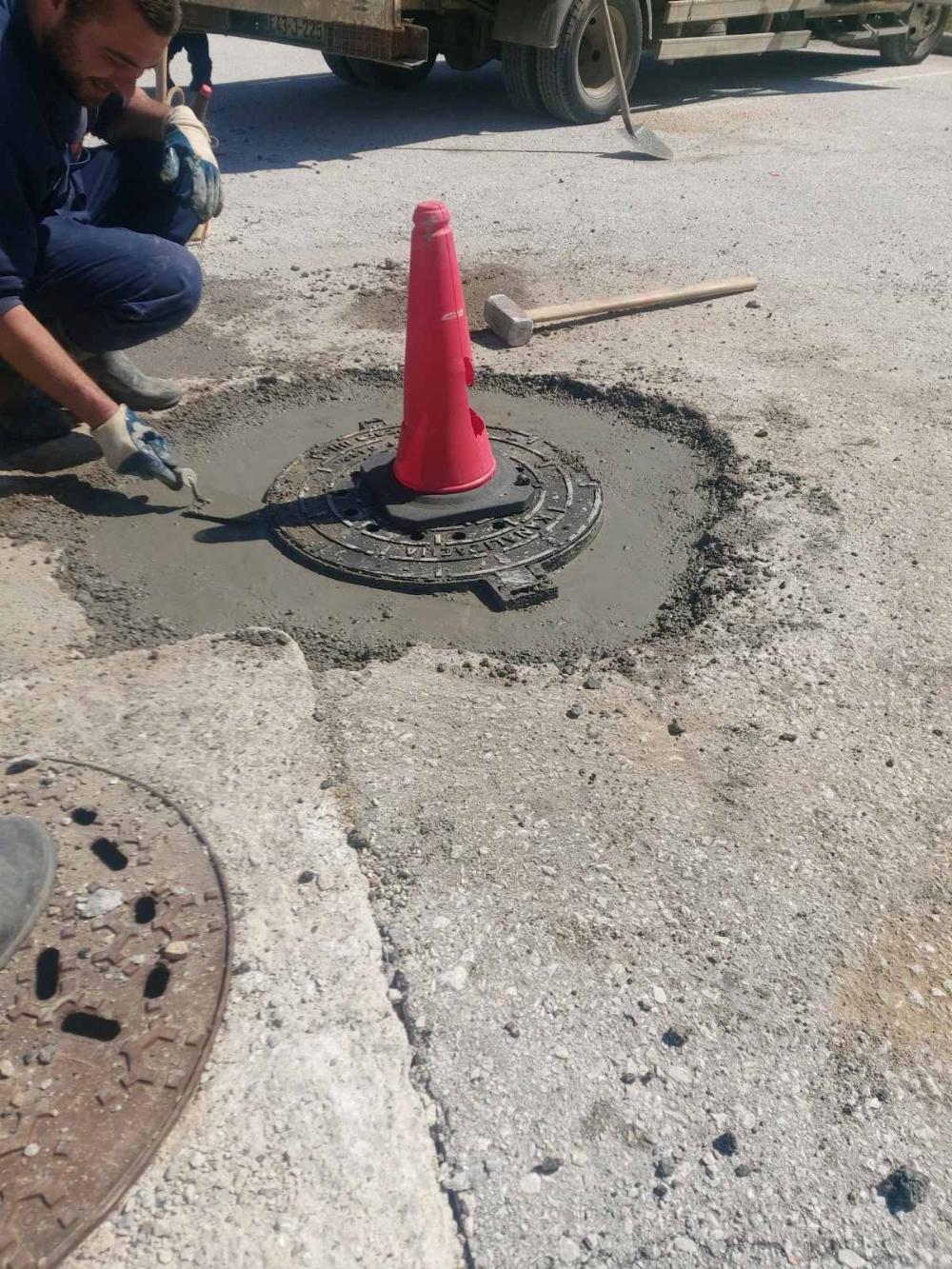 Služba održavanja kanalizacione mreže i objekata:  RADOVI NA KANALIZACIONOJ MREŽI