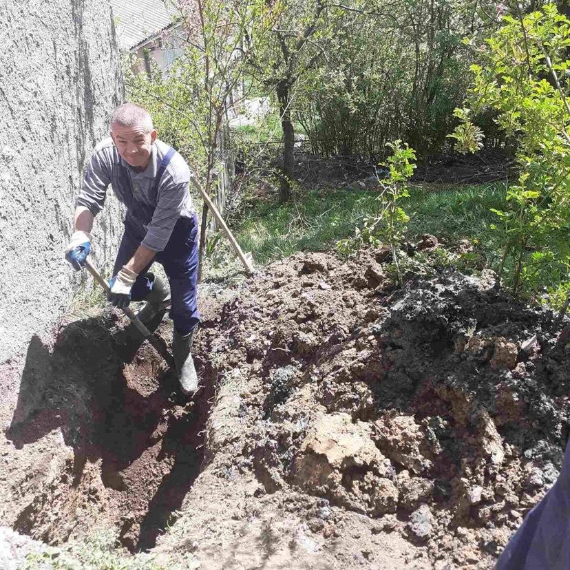 Služba održavanja kanalizacione mreže i objekata:  RADOVI NA KANALIZACIONOJ MREŽI