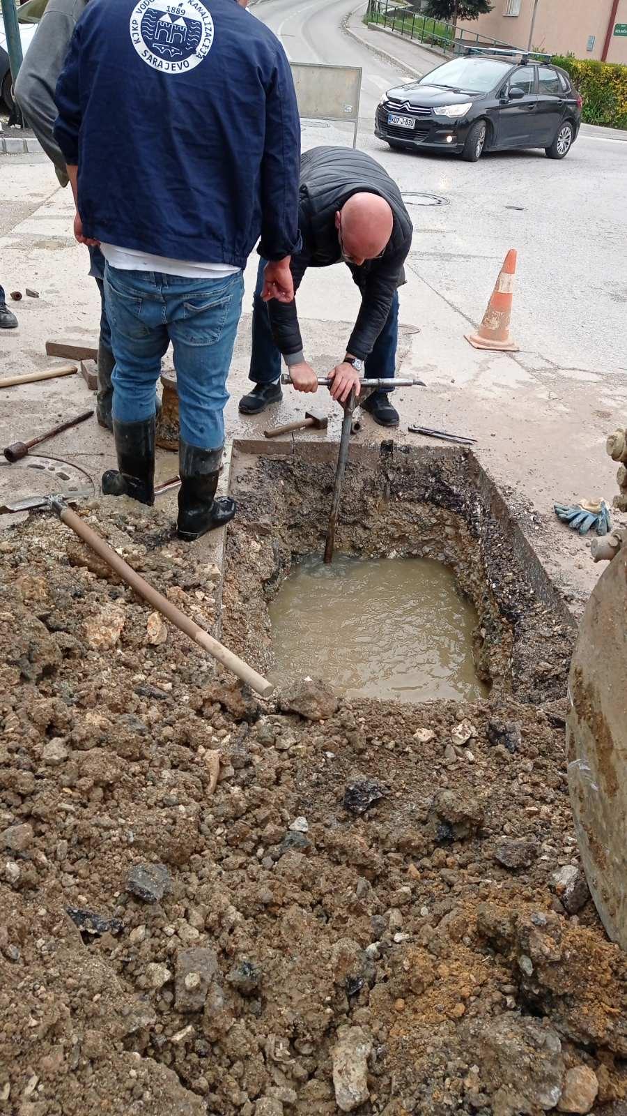 Služba za održavanje vodovodne mreže i objekata:  RADOVI NA VODOVODNOJ MREŽI