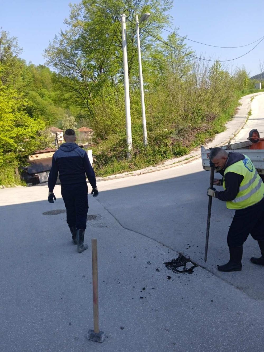 Služba održavanja kanalizacione mreže i objekata: RADOVI NA KANALIZACIONOJ MREŽI