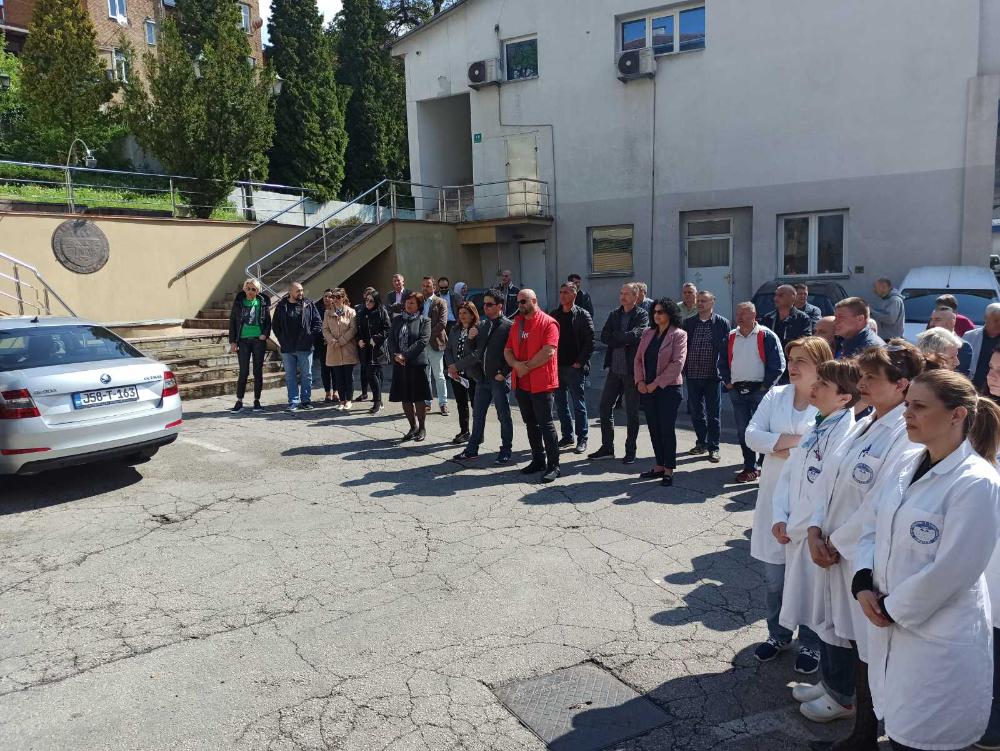 24. Tradicionalni memorijalni turnir u malom nogometu: “ŠEHIDI I POGINULI RADNICI VIK-a 92 - 95“