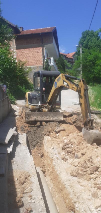 Služba održavanja kanalizacione mreže i objekata: RADOVI NA KANALIZACIONOJ MREŽI