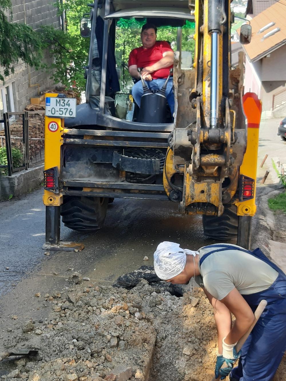 Služba za održavanje vodovodne mreže i objekata: POPRAVKE KVAROVA NA VODOVODNOJ MREŽI