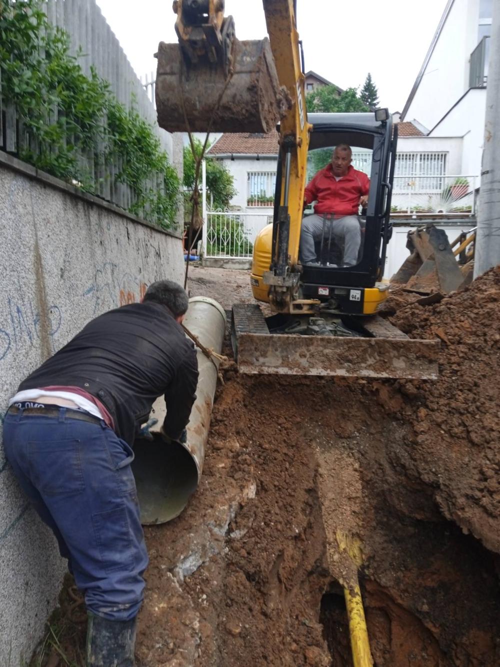 Služba održavanja kanalizacione mreže i objekata: RADOVI NA KANALIZACIONOJ MREŽI