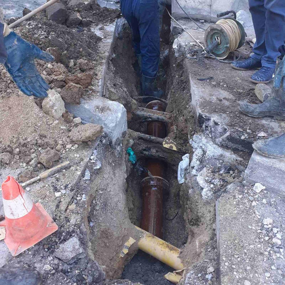 Služba održavanja kanalizacione mreže i objekata: RADOVI NA KANALIZACIONOJ MREŽI