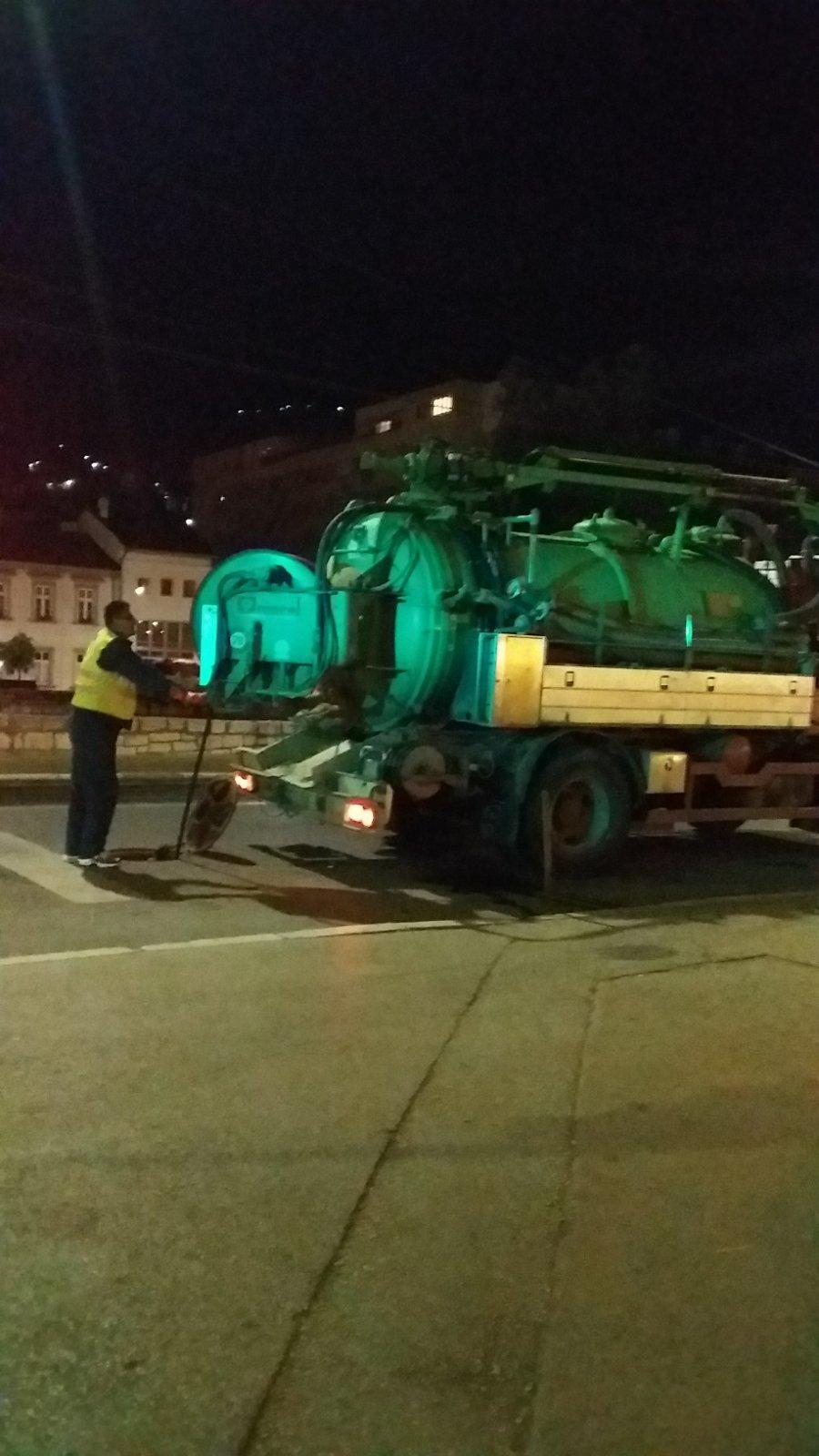 Služba održavanja kanalizacione mreže i objekata: RADOVI NA KANALIZACIONOJ MREŽI