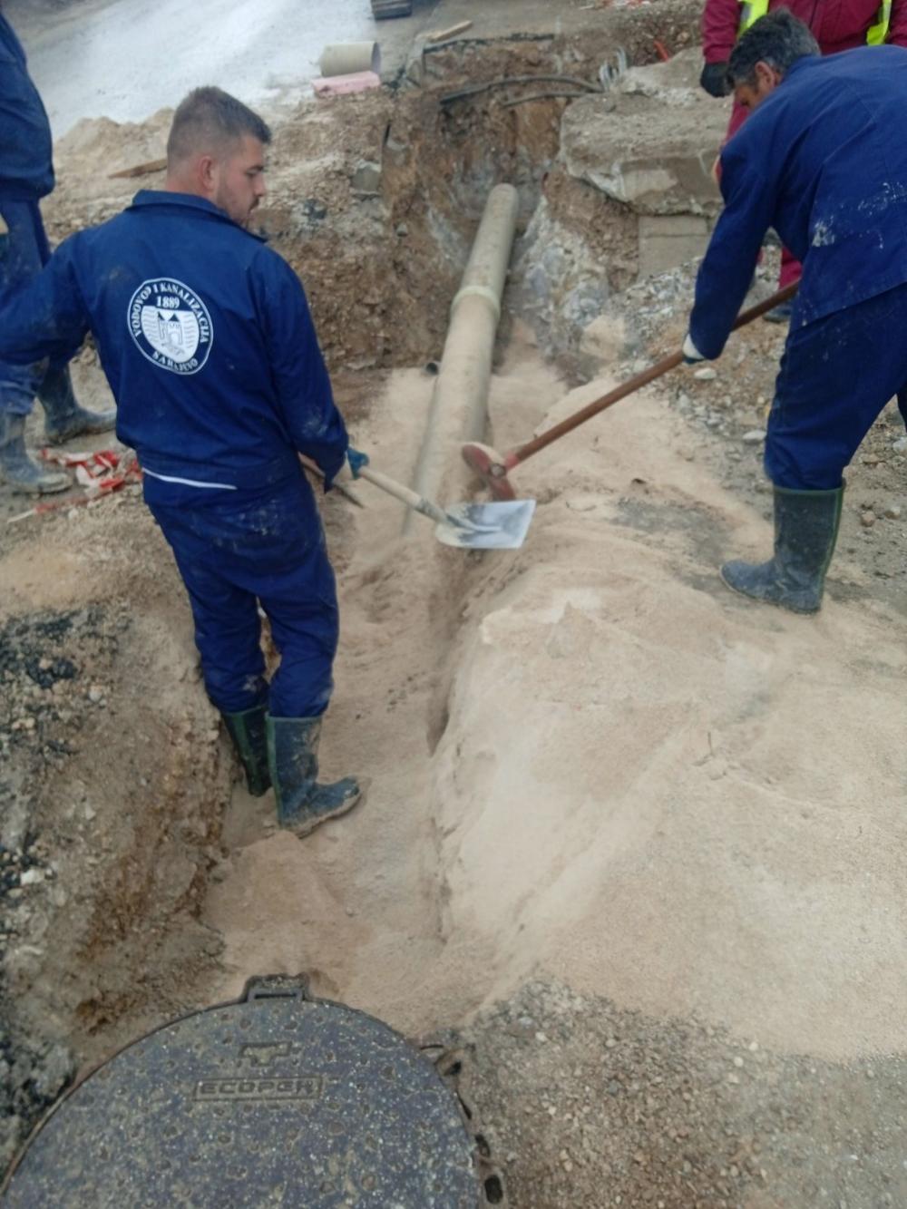 Služba održavanja kanalizacione mreže i objekata: RADOVI NA KANALIZACIONOJ MREŽI