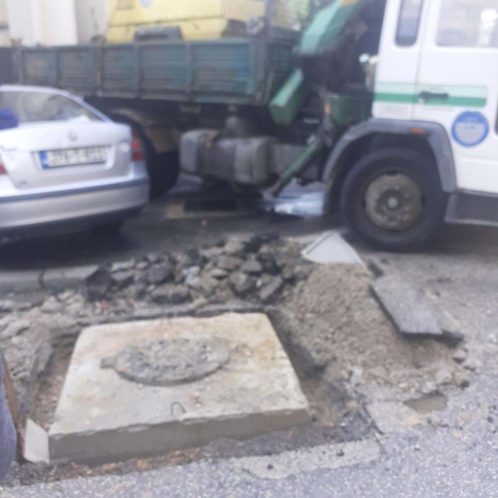 Služba održavanja kanalizacione mreže i objekata: RADOVI NA KANALIZACIONOJ MREŽI