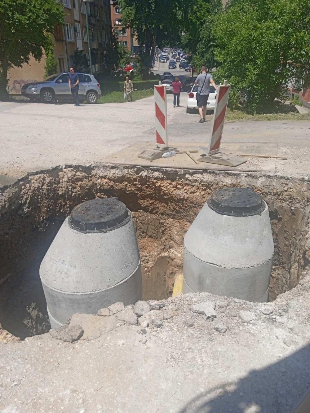 Služba održavanja kanalizacione mreže i objekata: RADOVI NA KANALIZACIONOJ MREŽI