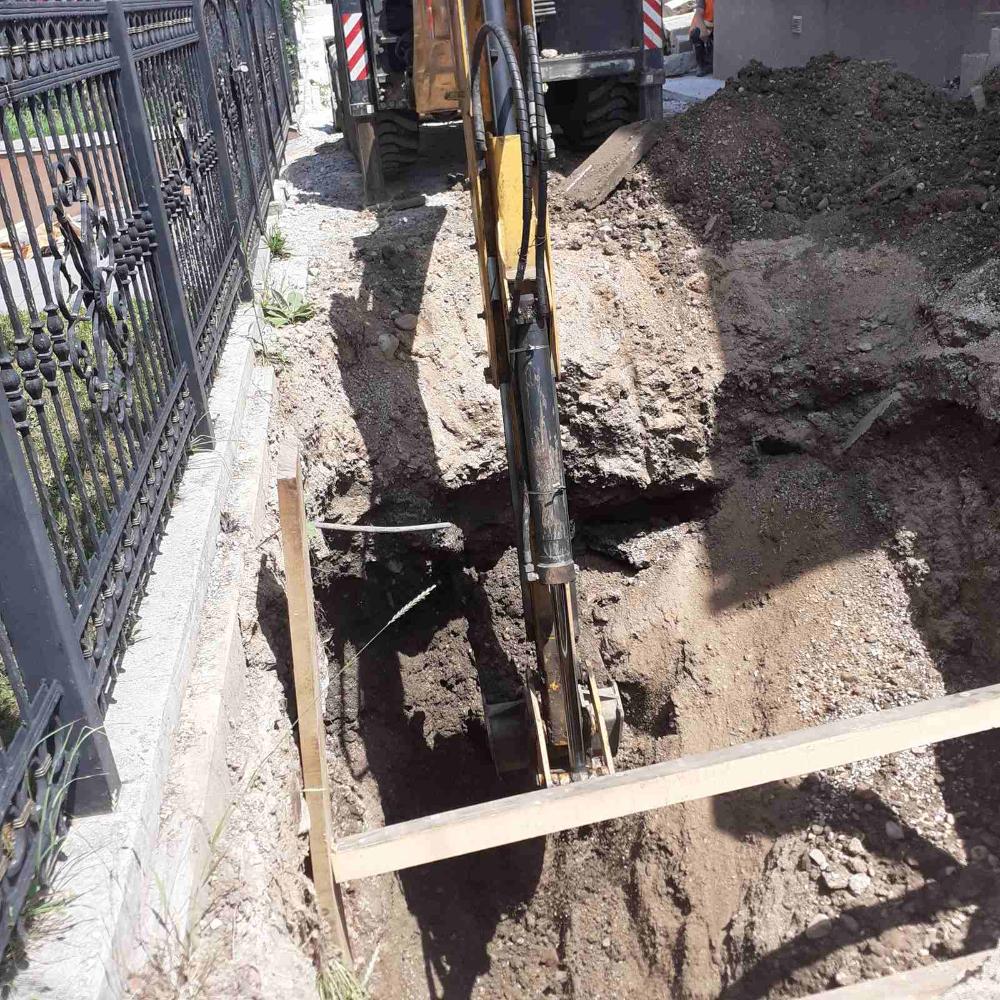 Služba održavanja kanalizacione mreže i objekata: RADOVI NA KANALIZACIONOJ MREŽI