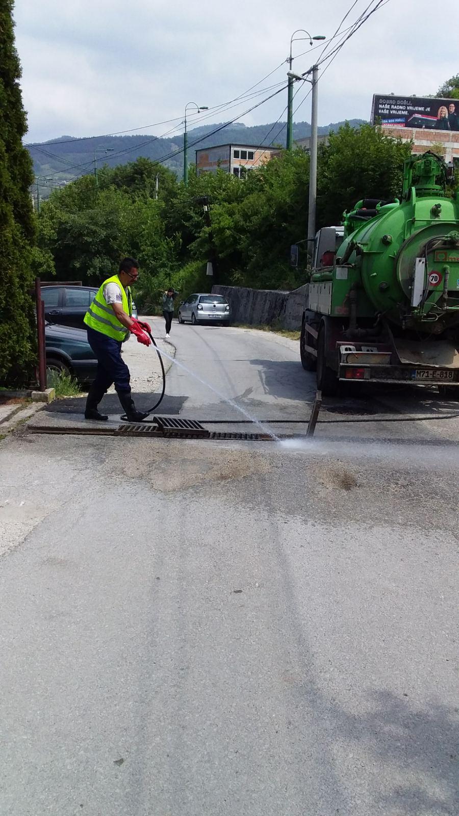 Služba održavanja kanalizacione mreže i objekata: RADOVI NA KANALIZACIONOJ MREŽI
