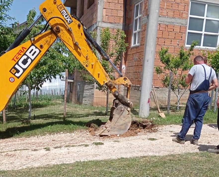Služba za održavanje vodovodne mreže i objekata:  RADOVI NA VODOVODNOJ MREŽI