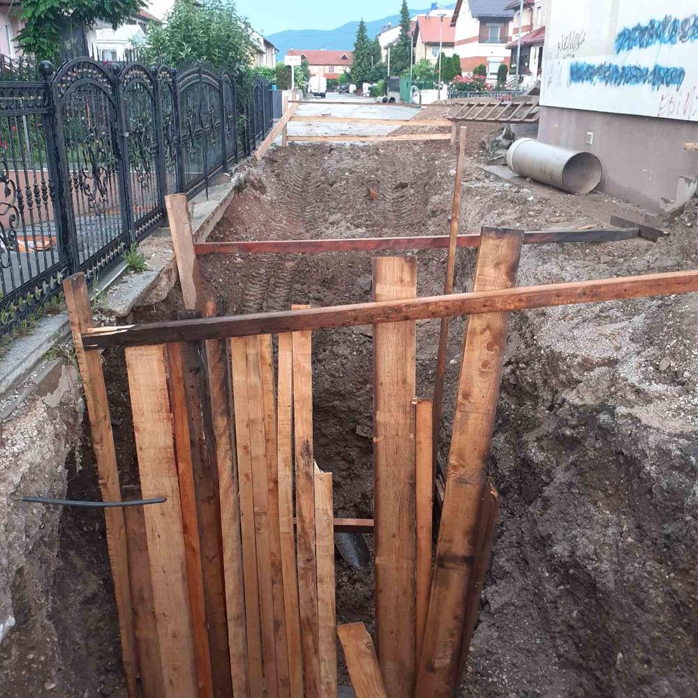 Služba održavanja kanalizacione mreže i objekata: RADOVI NA KANALIZACIONOJ MREŽI