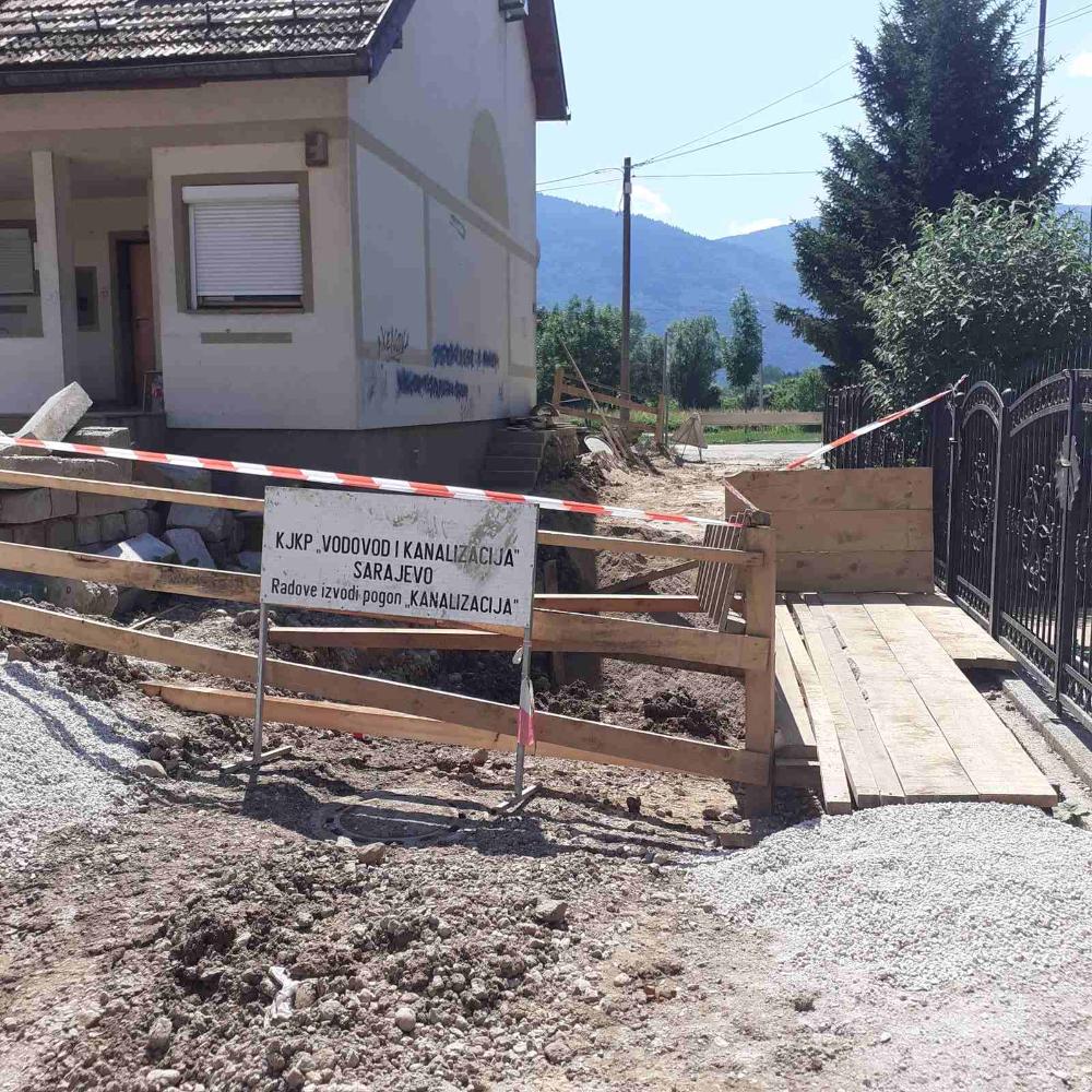Služba održavanja kanalizacione mreže i objekata: RADOVI NA KANALIZACIONOJ MREŽI