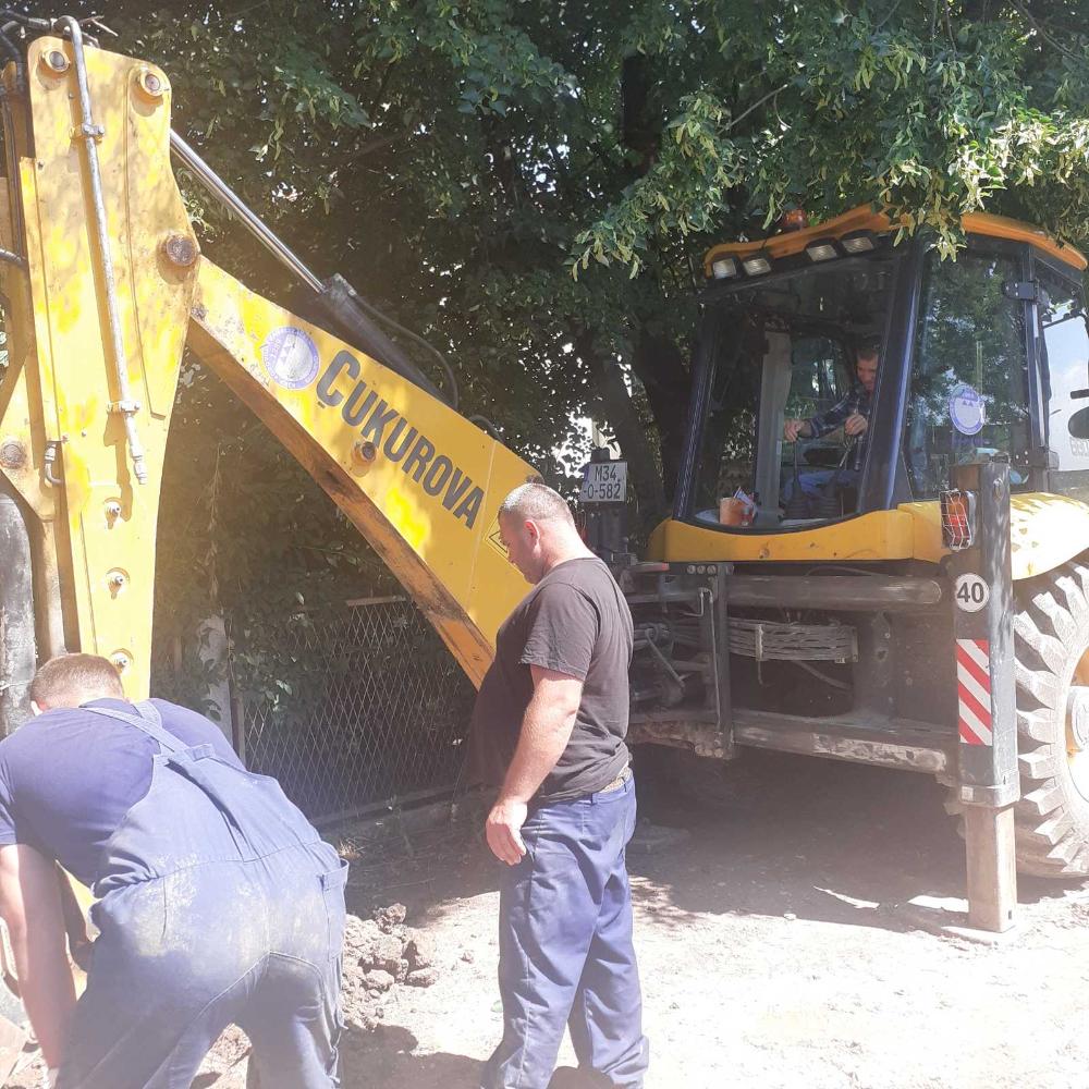 Služba održavanja kanalizacione mreže i objekata:  RADOVI NA KANALIZACIONOJ MREŽI