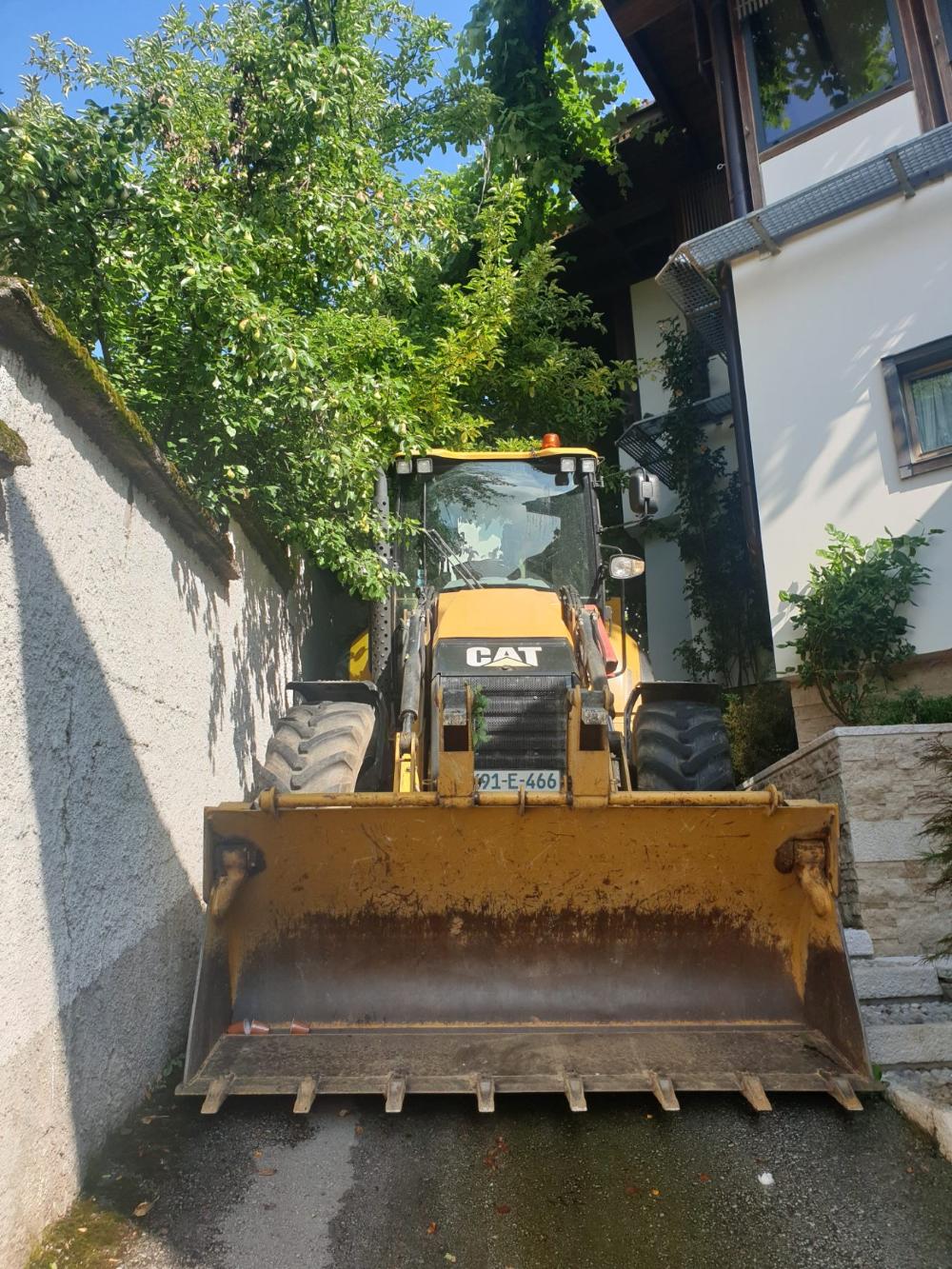 Služba za održavanje vodovodne mreže i objekata:  RADOVI NA VODOVODNOJ MREŽI