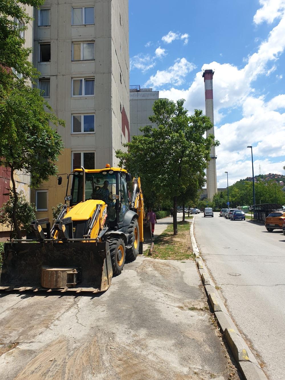 Služba za održavanje vodovodne mreže i objekata:  RADOVI NA VODOVODNOJ MREŽI