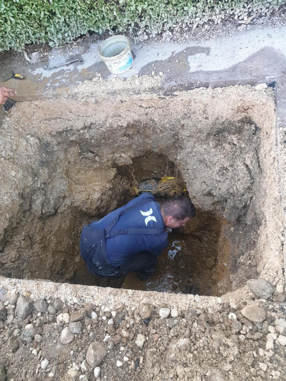 Služba za održavanje vodovodne mreže i objekata:  RADOVI NA VODOVODNOJ MREŽI