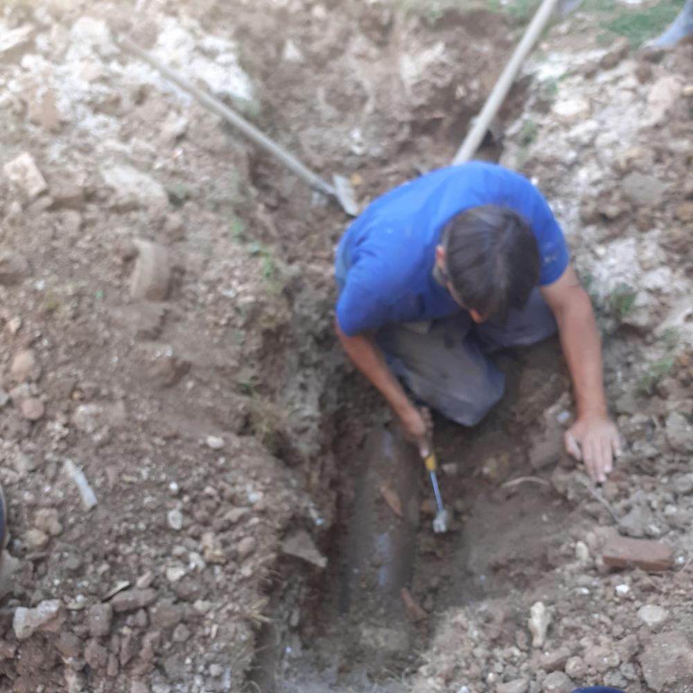 Služba održavanja kanalizacione mreže i objekata:  RADOVI NA KANALIZACIONOJ MREŽI