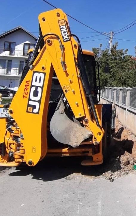 Služba za održavanje vodovodne mreže i objekata:  RADOVI NA VODOVODNOJ MREŽI