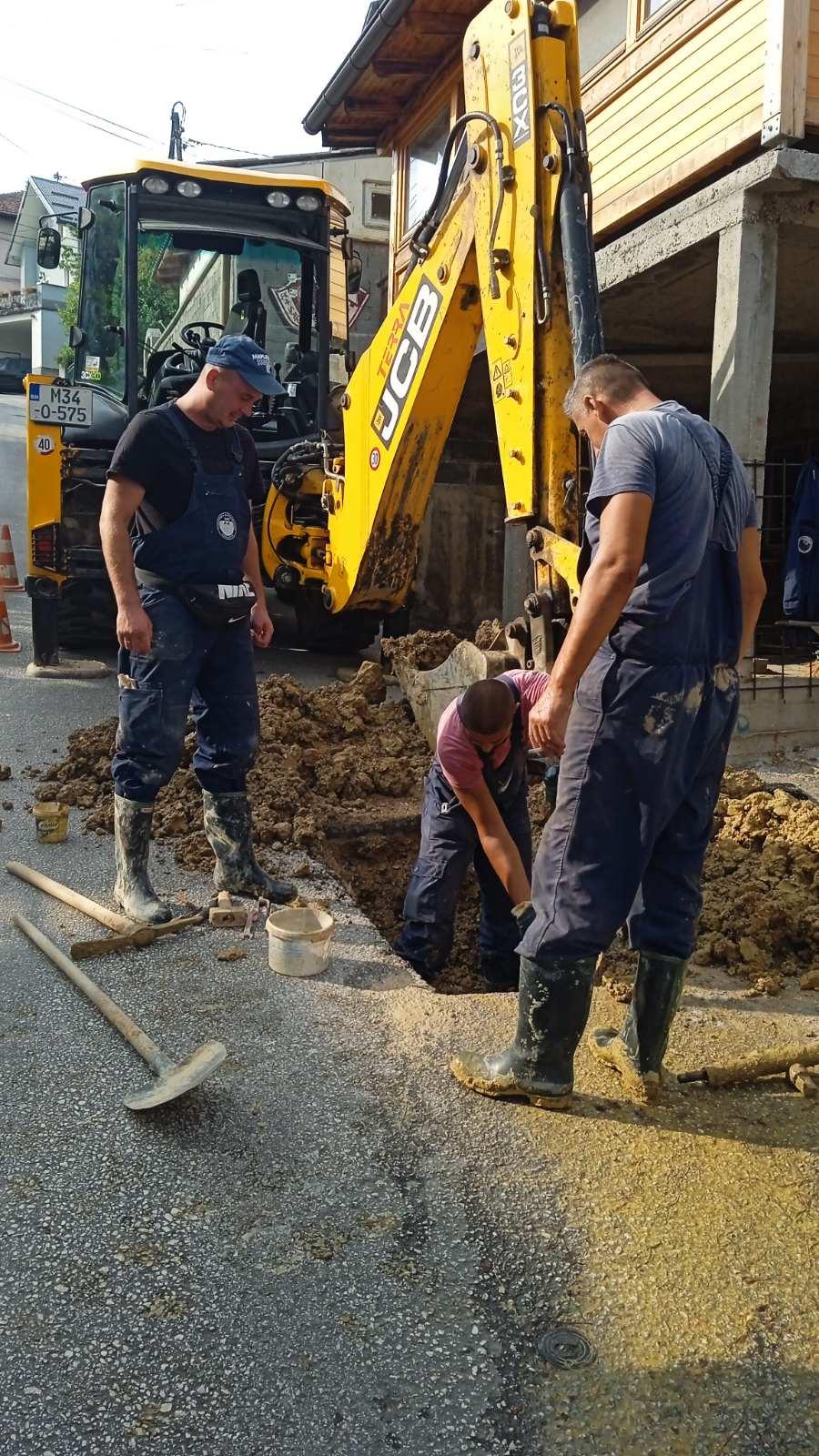 Služba za održavanje vodovodne mreže i objekata: POPRAVKE KVAROVA NA VODOVODNOJ MREŽI