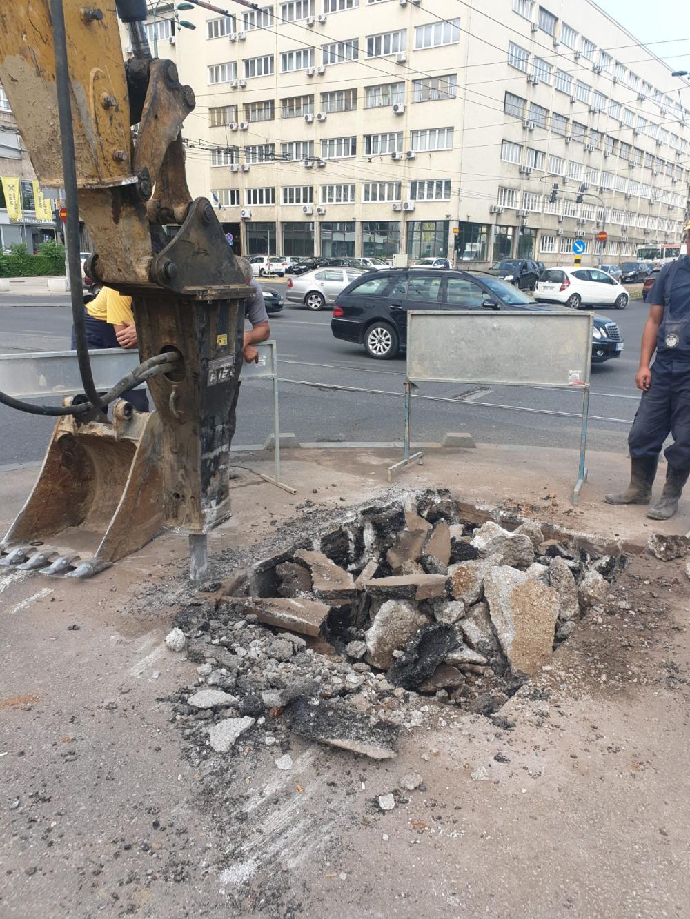 Služba za održavanje vodovodne mreže i objekata: POPRAVKE KVAROVA NA VODOVODNOJ MREŽI