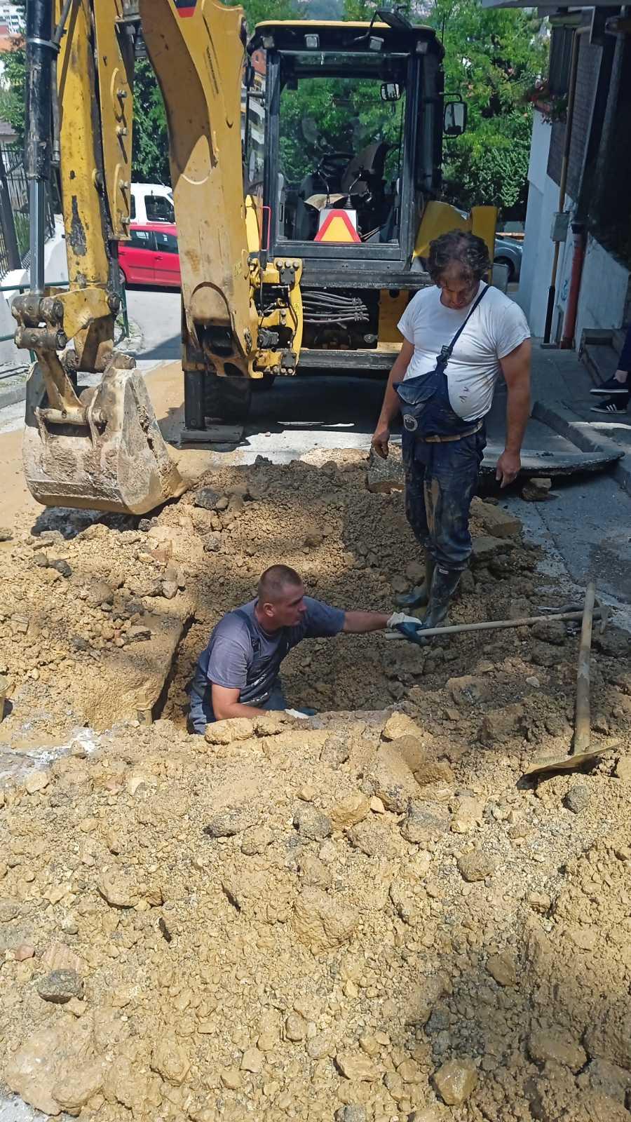 Služba za održavanje vodovodne mreže i objekata: POPRAVKE KVAROVA NA VODOVODNOJ MREŽI
