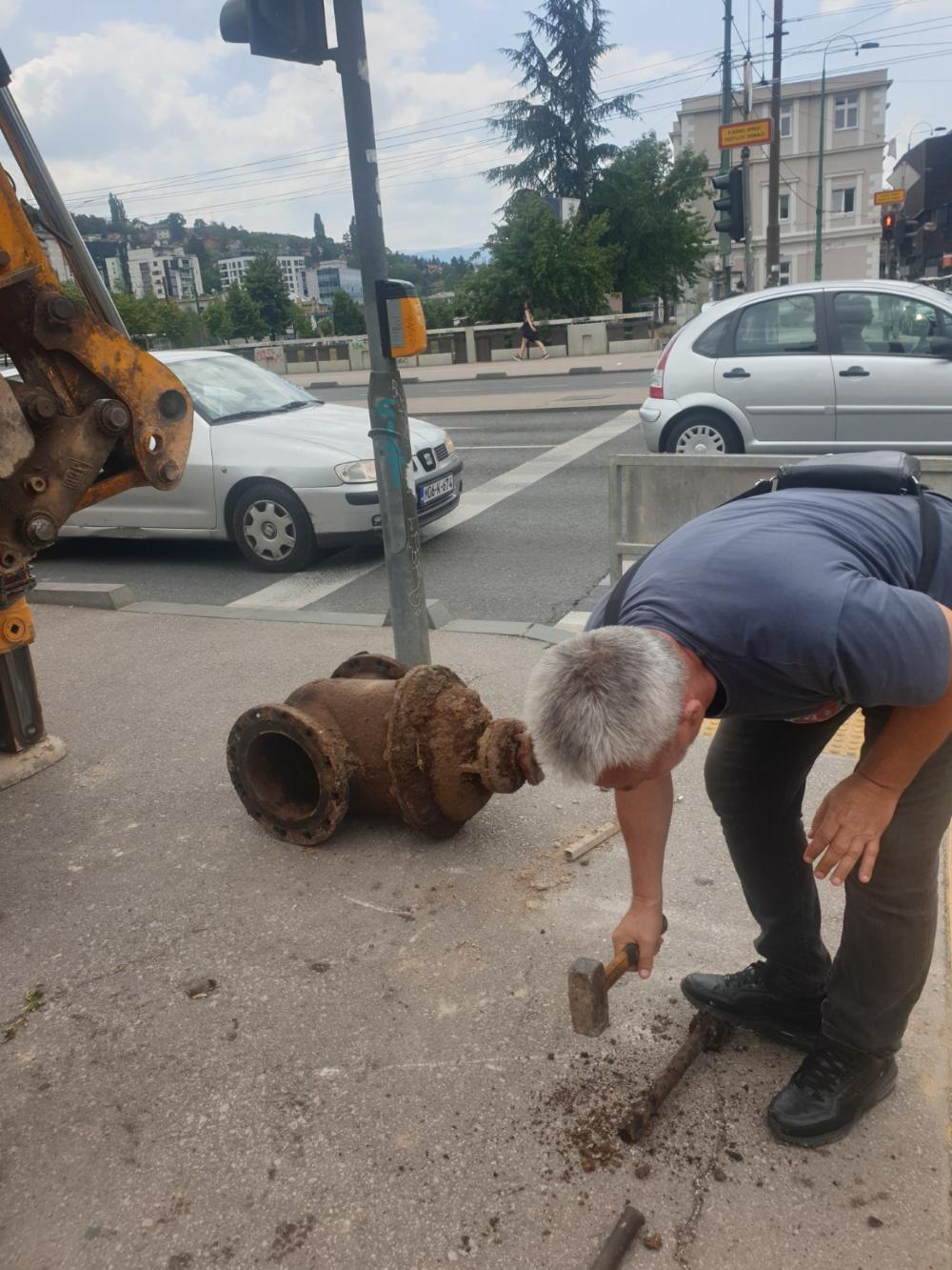 Služba za održavanje vodovodne mreže i objekata: POPRAVKE KVAROVA NA VODOVODNOJ MREŽI