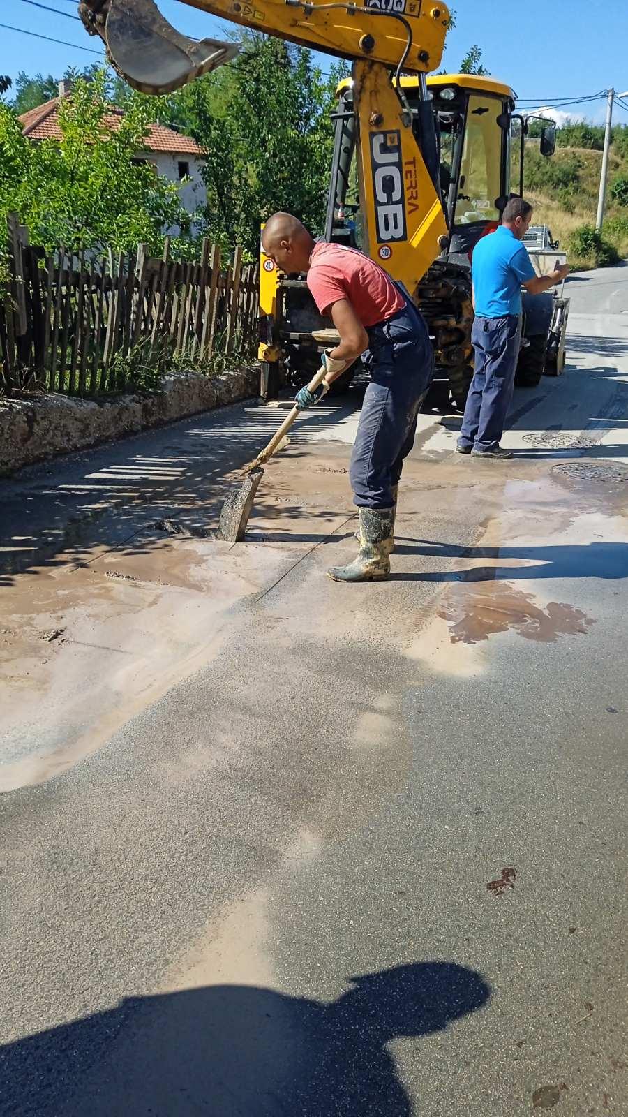 Služba za održavanje vodovodne mreže i objekata: POPRAVKE KVAROVA NA VODOVODNOJ MREŽI