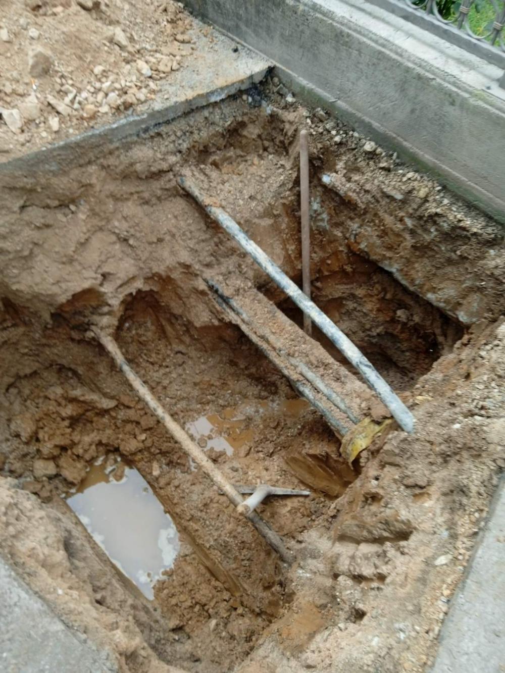 Služba održavanja kanalizacione mreže i objekata: RADOVI NA KANALIZACIONOJ MREŽI