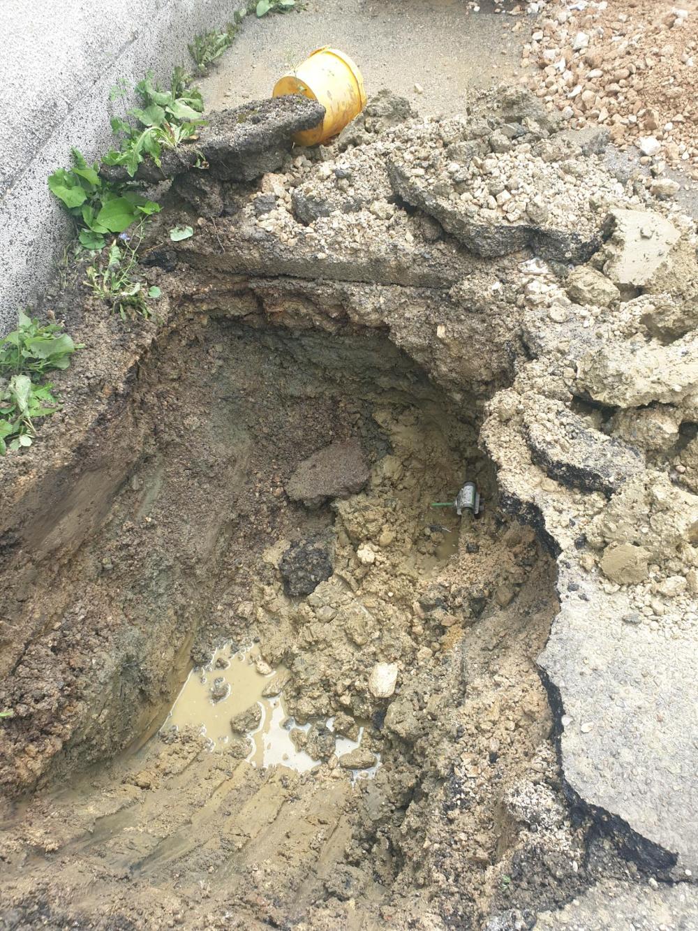 Služba za održavanje vodovodne mreže i objekata: POPRAVKE KVAROVA NA VODOVODNOJ MREŽI