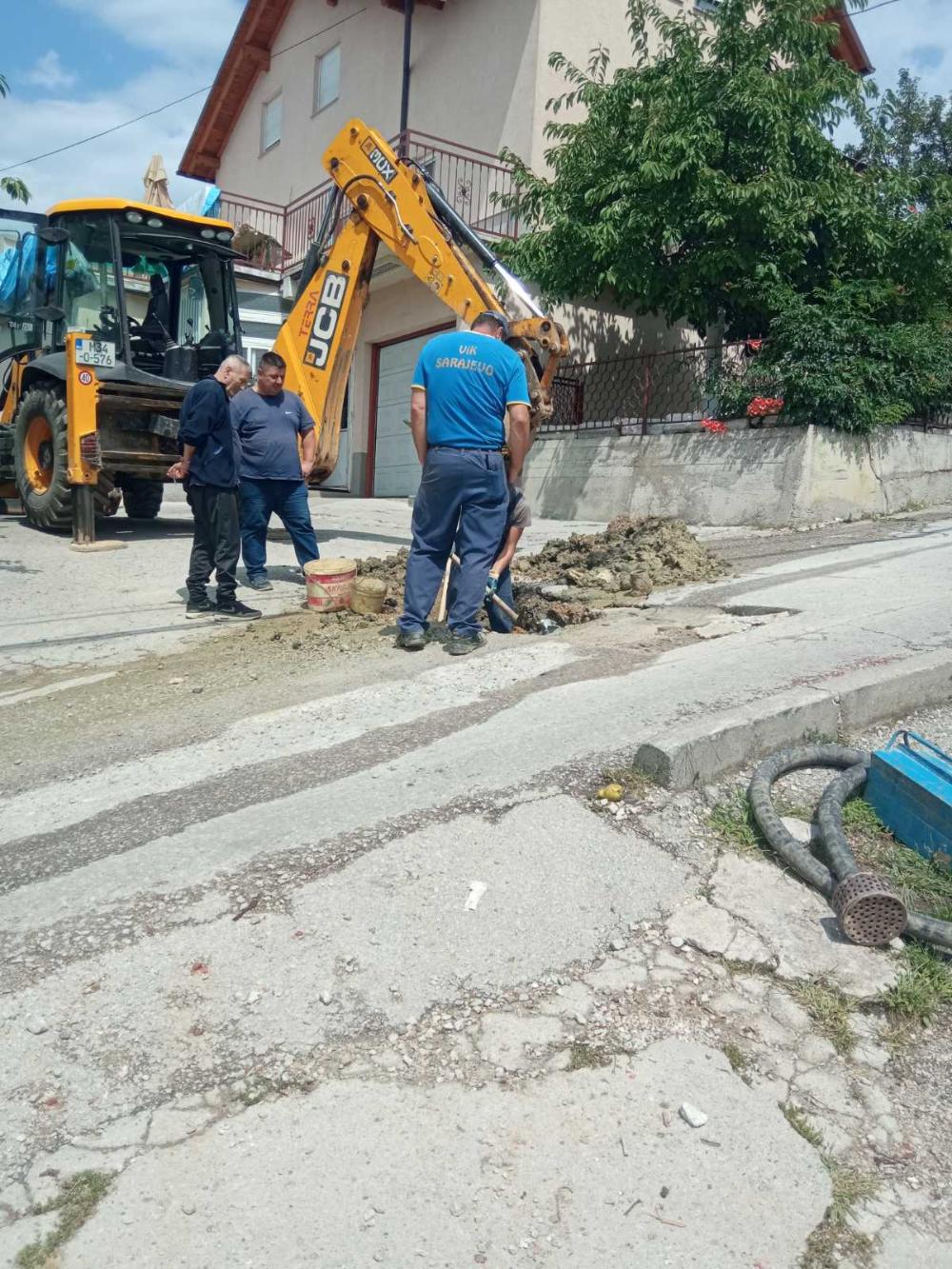 Služba za održavanje vodovodne mreže i objekata: POPRAVKE KVAROVA NA VODOVODNOJ MREŽI